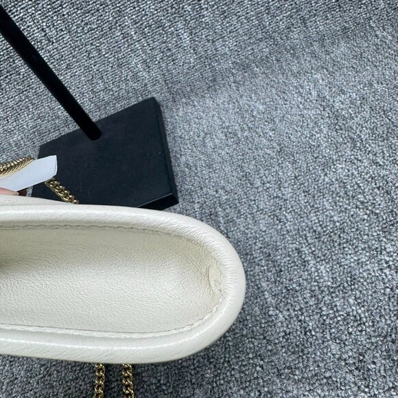 Gucci Rajah White Leather Shoulder Bag c - Picture 11 of 16